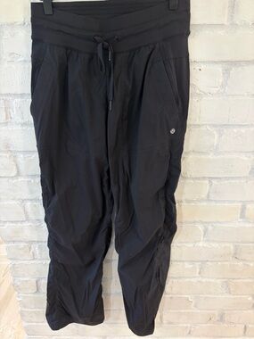 lululemon athletica Black Athletic Drawstring Pants (B4)